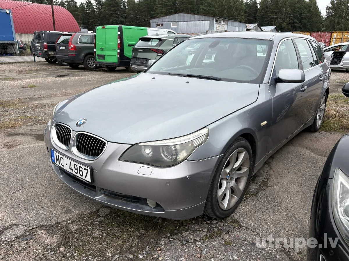 BMW 530