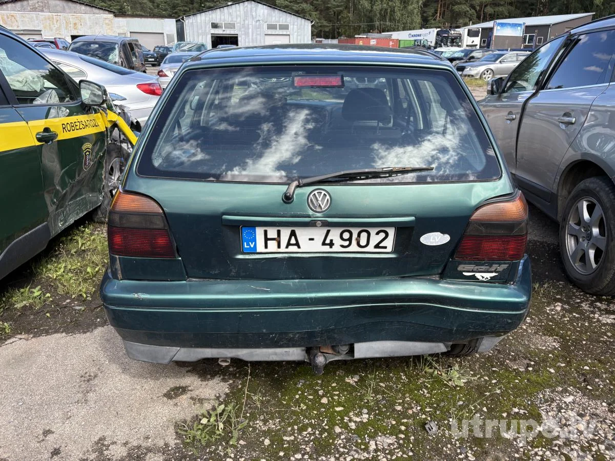 VOLKSWAGEN GOLF 3