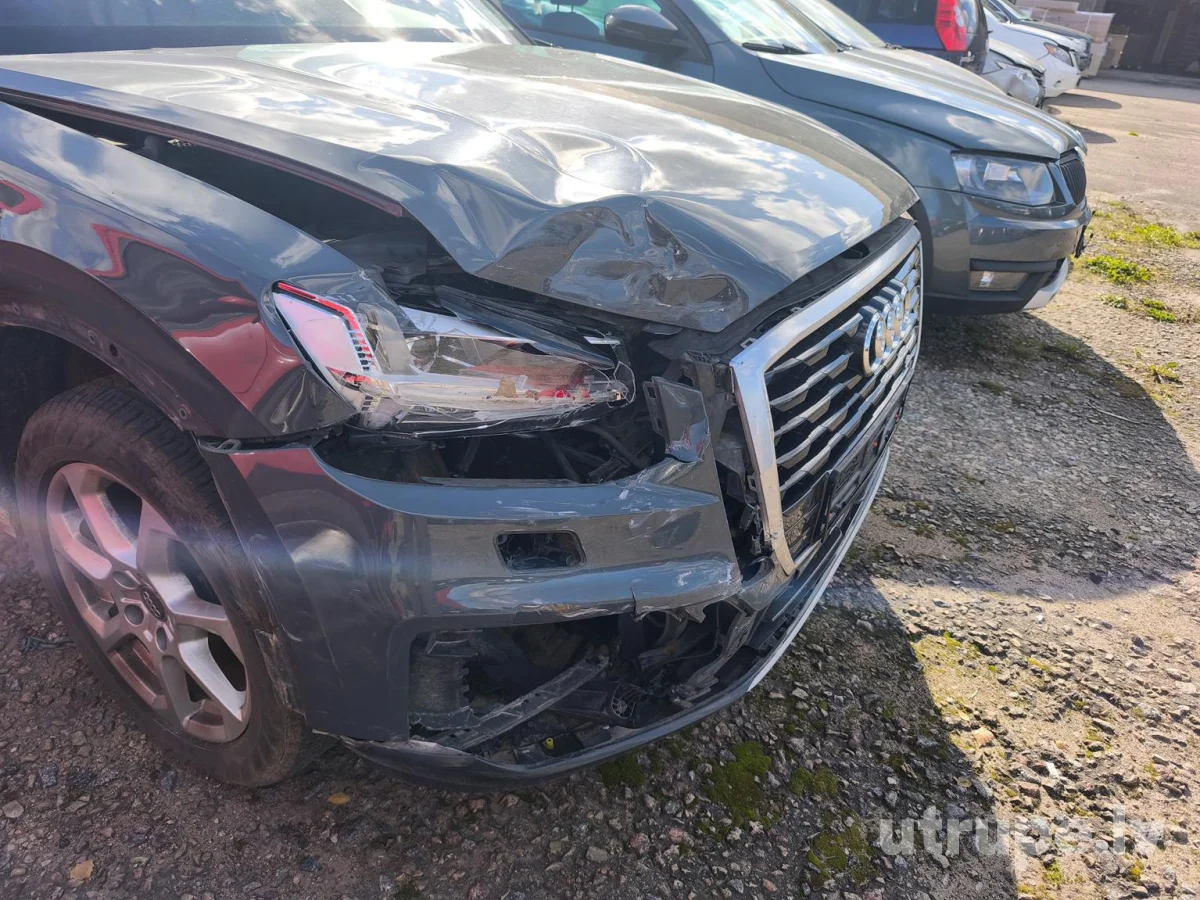 AUDI Q2