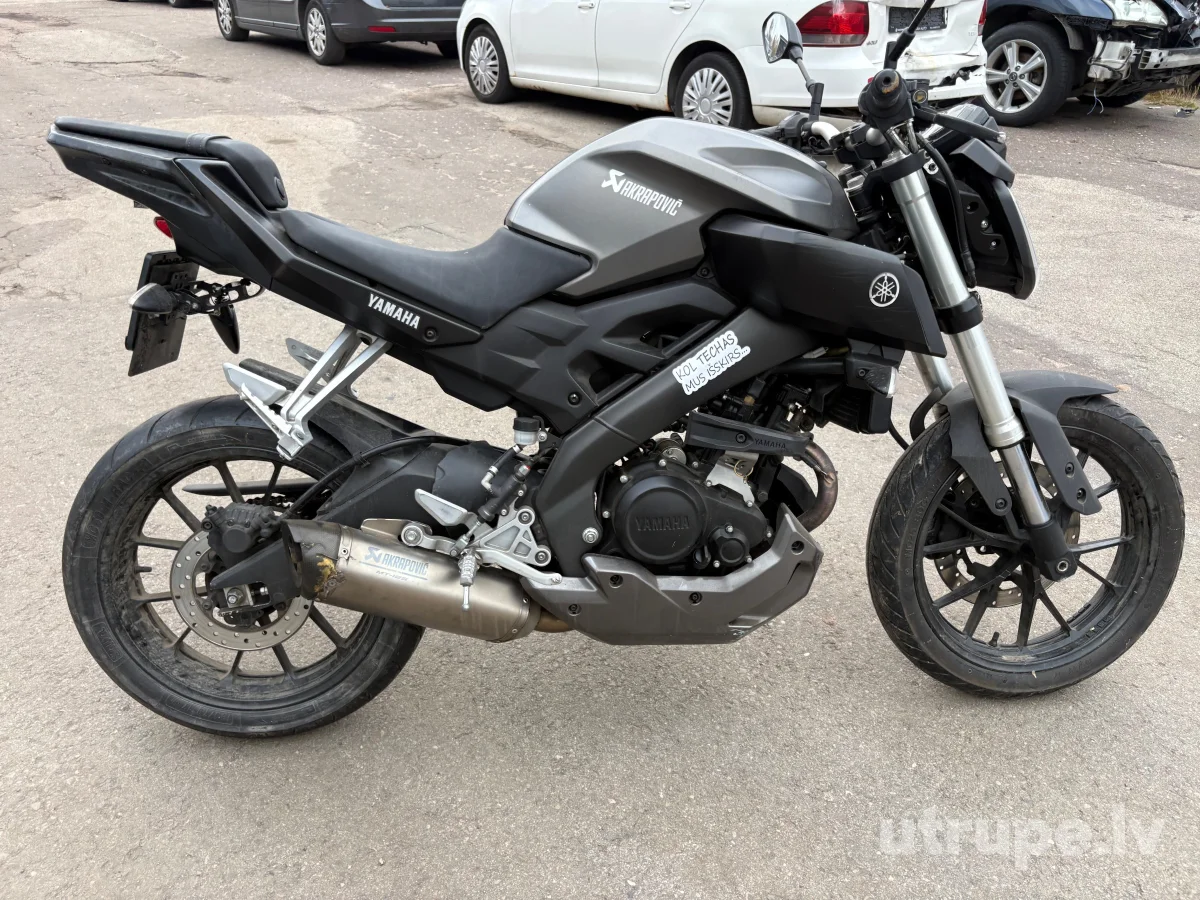 YAMAHA MT 125