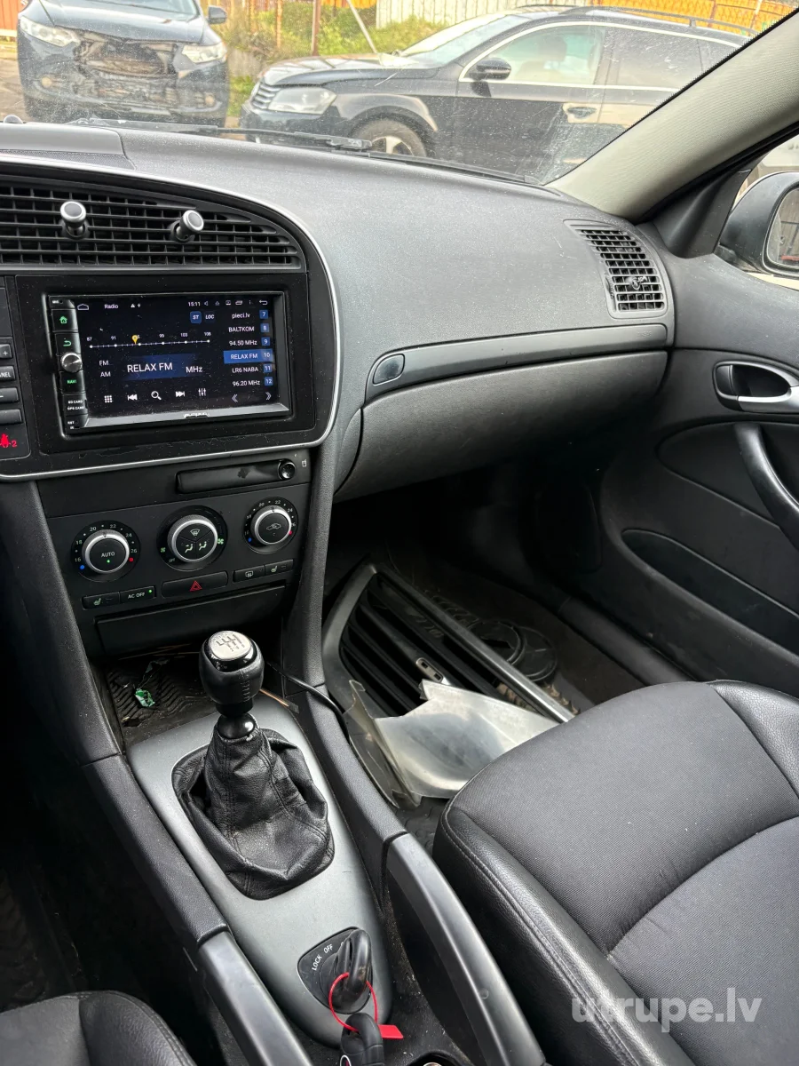 SAAB 9-3