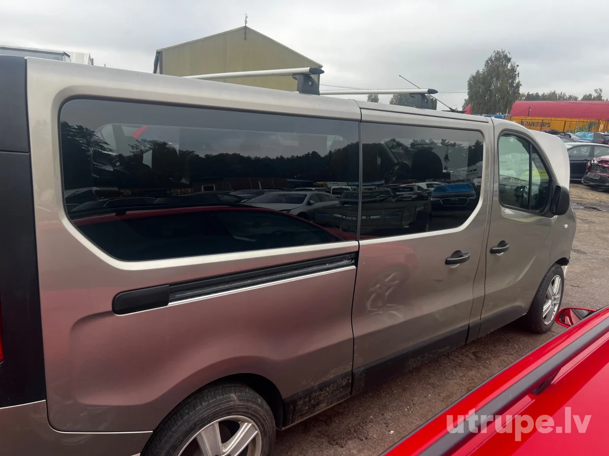 OPEL VIVARO-B