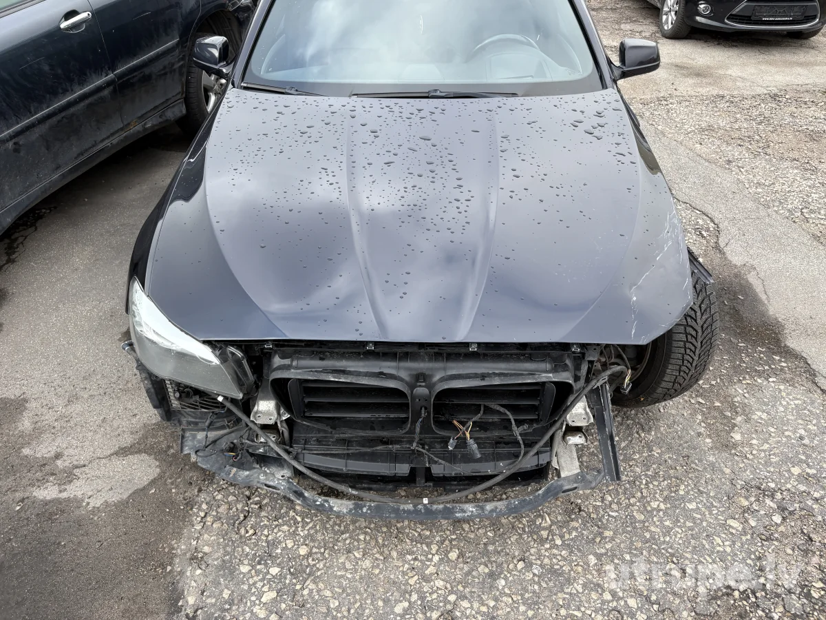 BMW 525