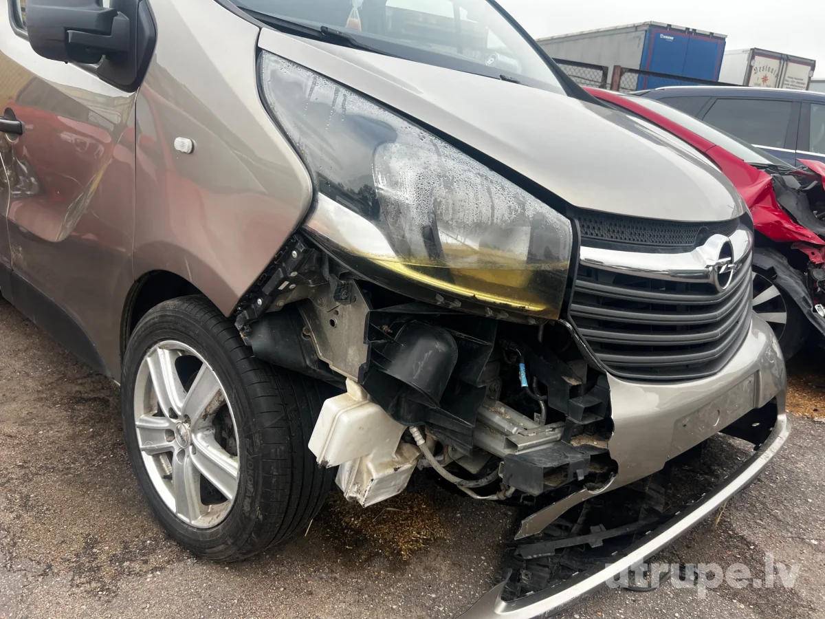 OPEL VIVARO-B