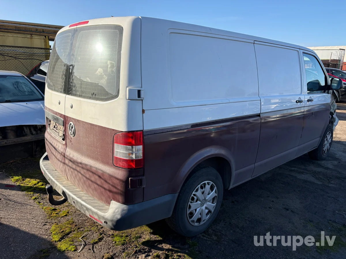 VOLKSWAGEN TRANSPORTER