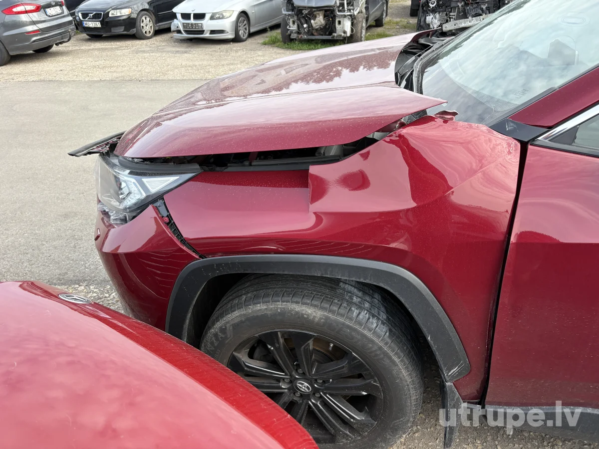 TOYOTA RAV 4