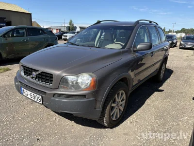 VOLVO XC 90