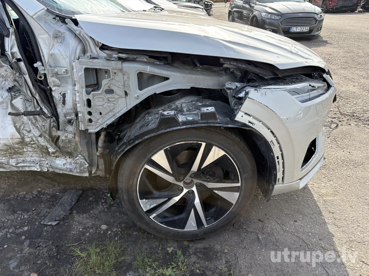 VOLVO XC 90