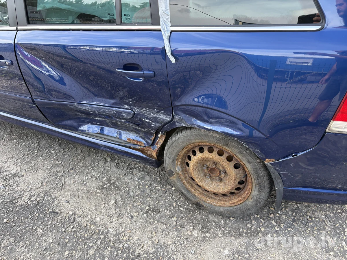 OPEL ZAFIRA