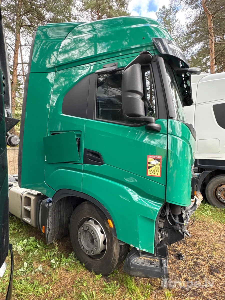 IVECO AS440ST/P