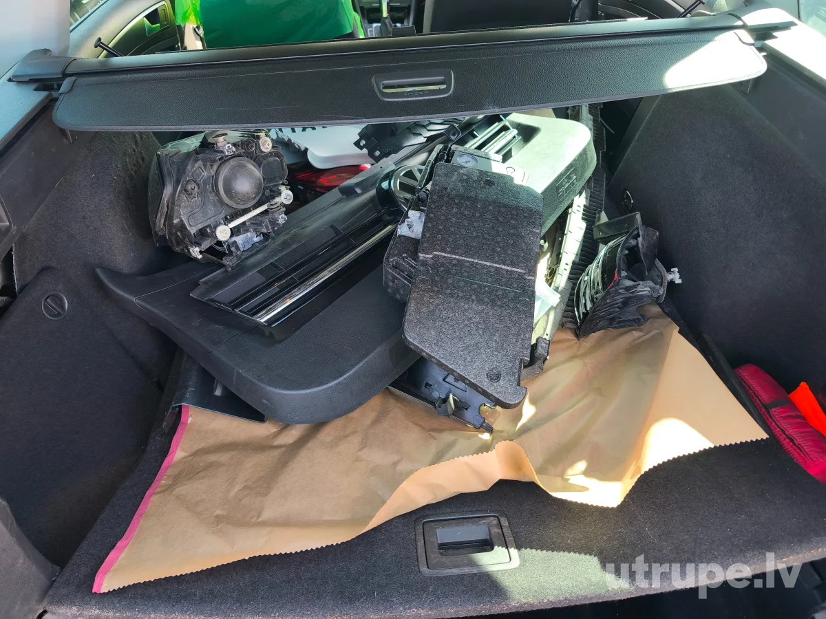 VOLKSWAGEN GOLF 7