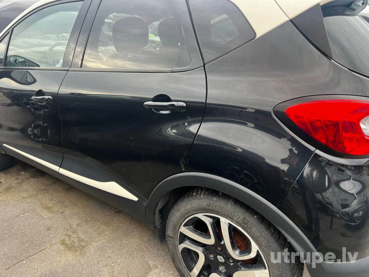 RENAULT CAPTUR