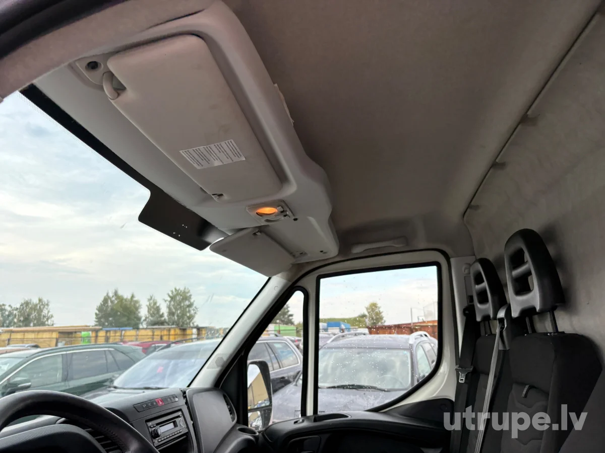 IVECO 35S11