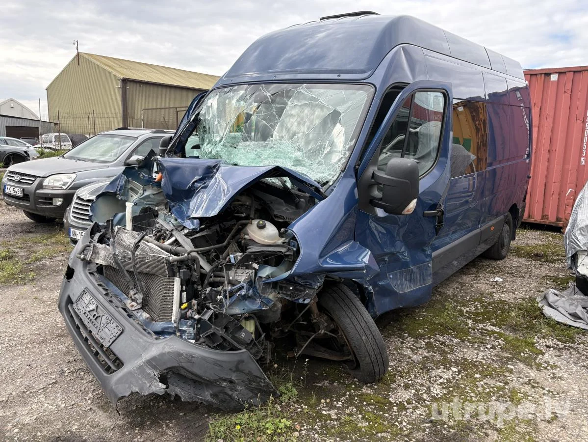 RENAULT MASTER