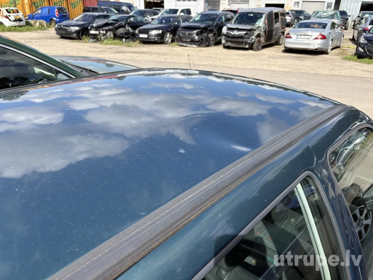 VOLKSWAGEN GOLF 3
