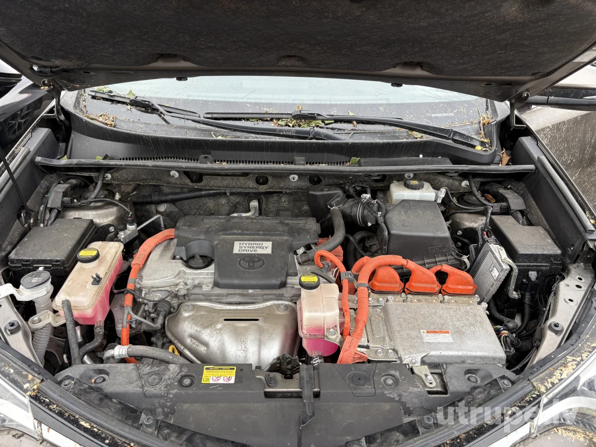 TOYOTA RAV 4