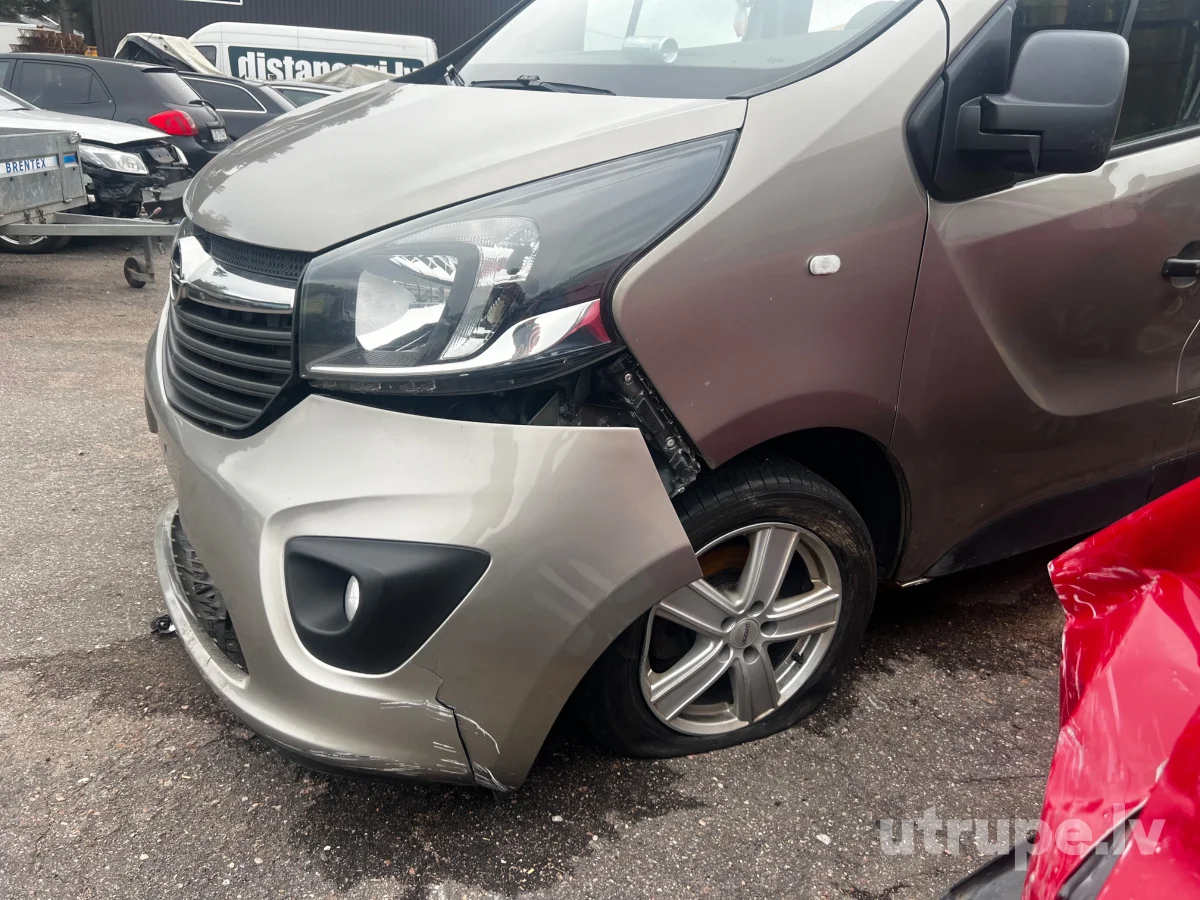 OPEL VIVARO-B