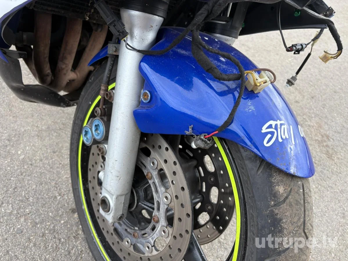 YAMAHA