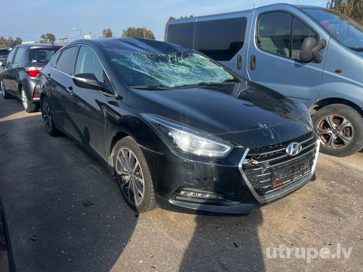 HYUNDAI I40