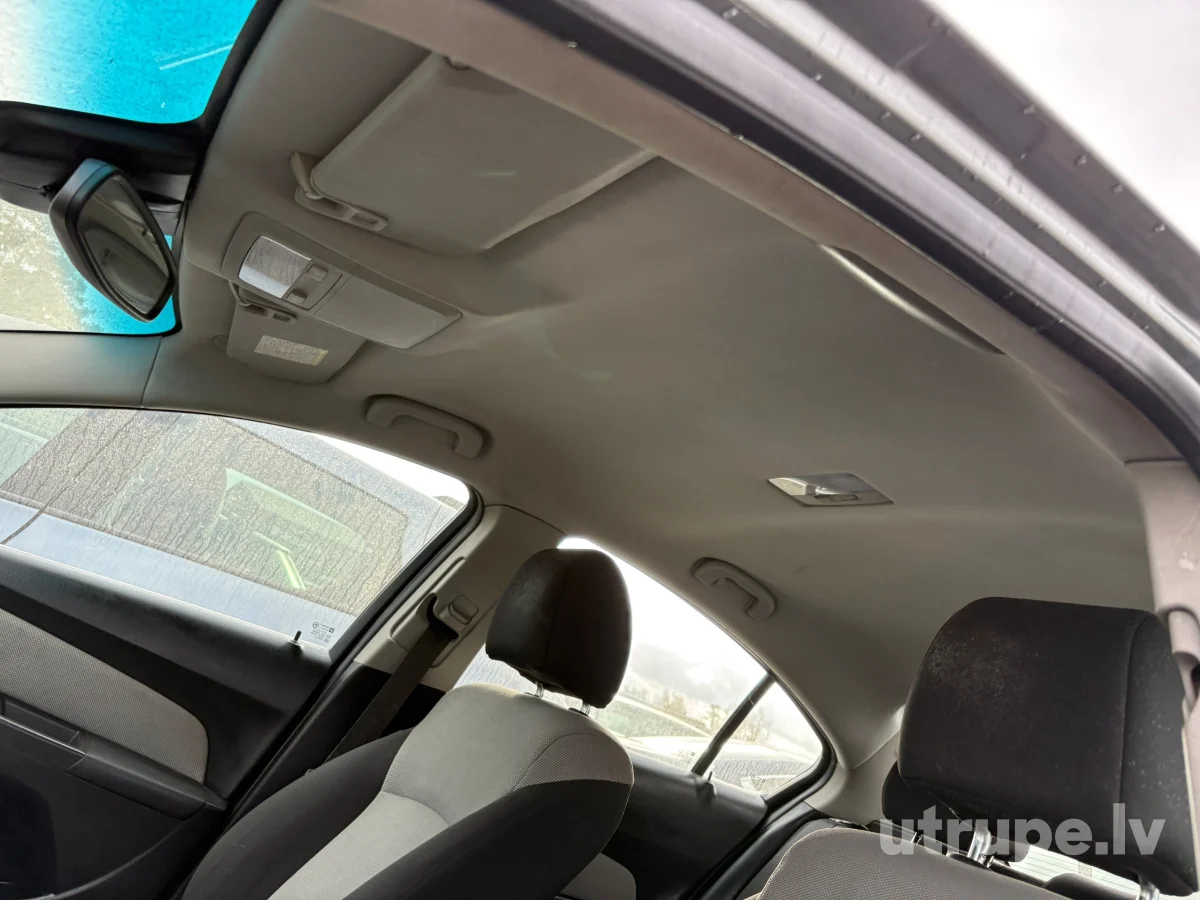 CHEVROLET CRUZE