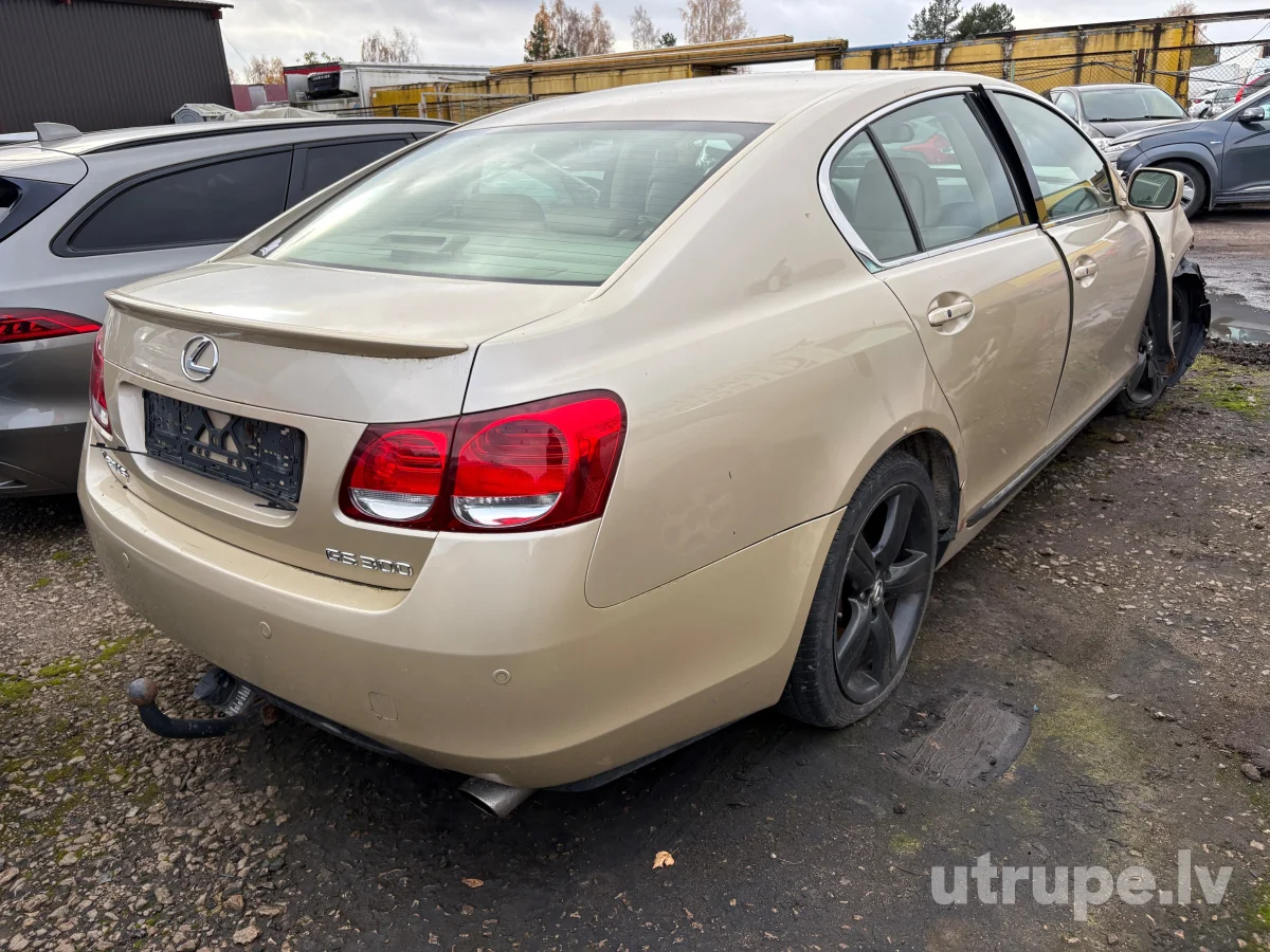 LEXUS GS 300
