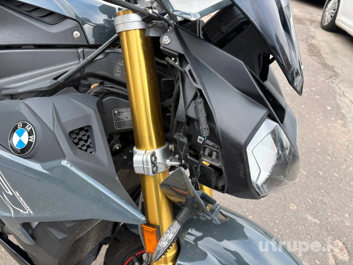 BMW S1000R