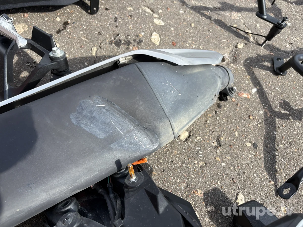HONDA XL750C