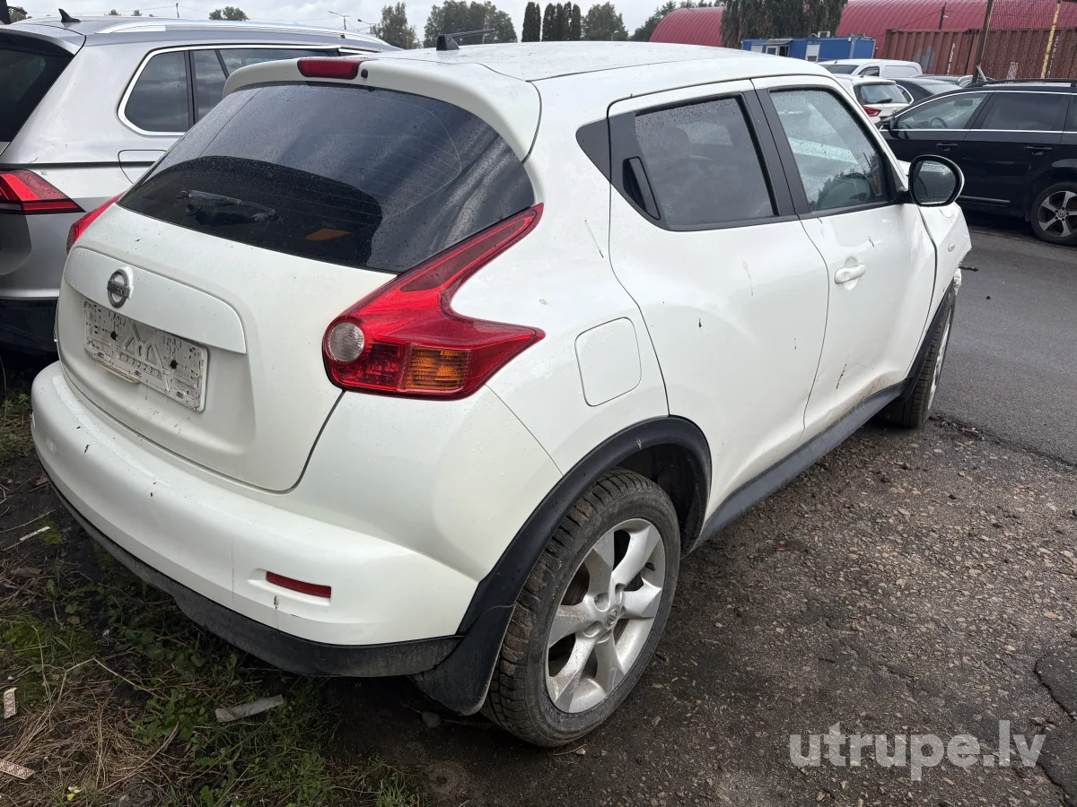 NISSAN JUKE