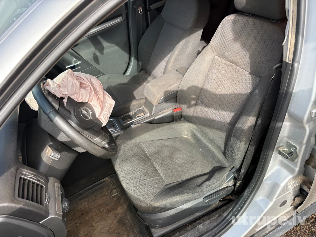 OPEL VECTRA