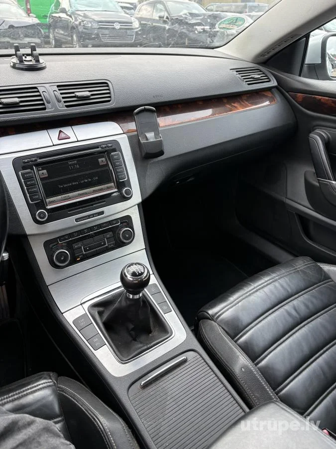 VOLKSWAGEN PASSAT CC
