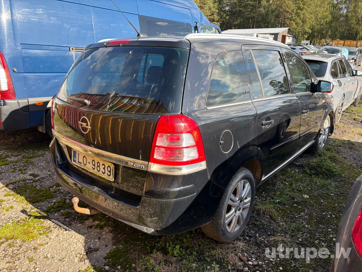 OPEL ZAFIRA
