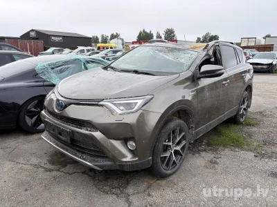 TOYOTA RAV 4