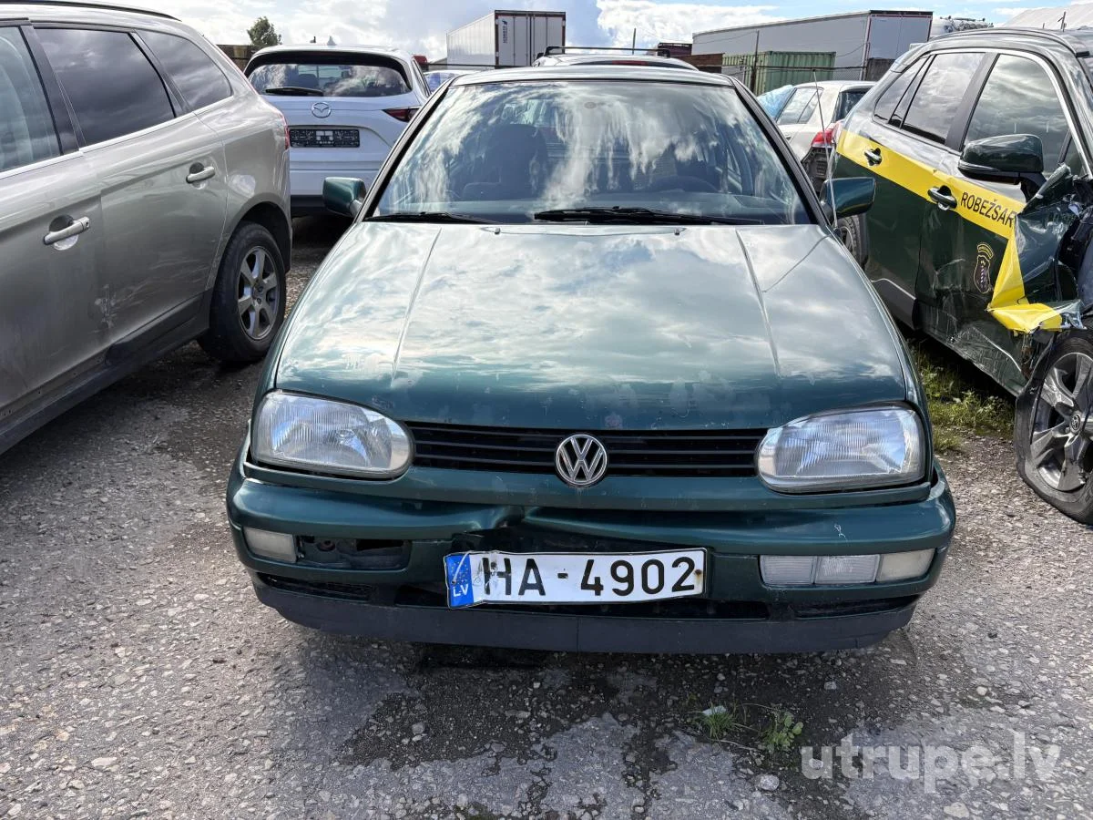 VOLKSWAGEN GOLF 3
